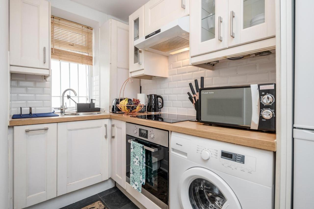 Stunning 2-Bed Apt - Free Parking - Camden - Central - Zoo - Shop - Events London Bagian luar foto