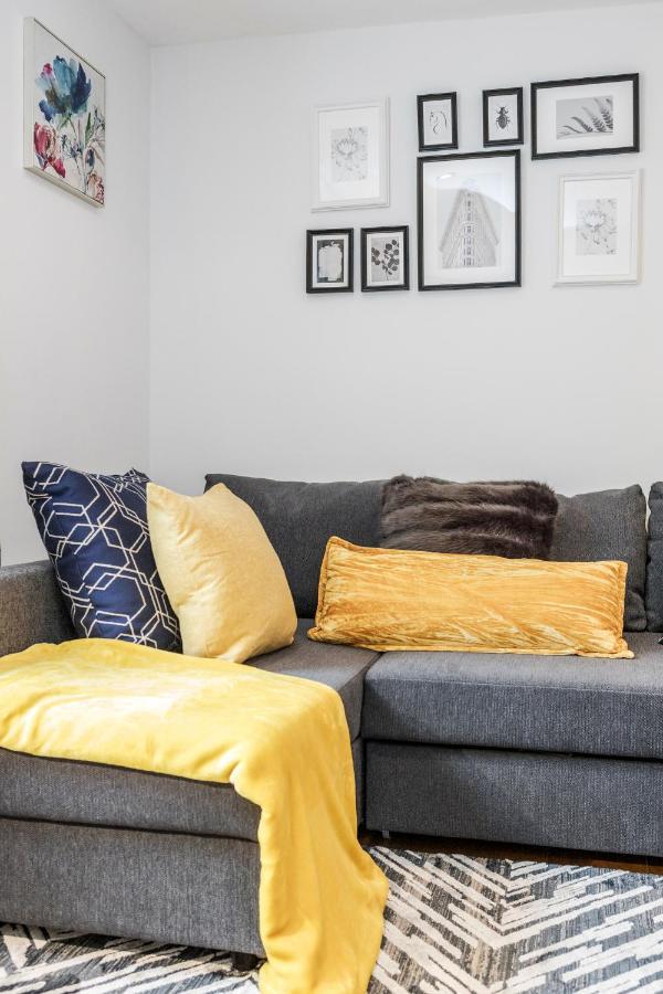 Stunning 2-Bed Apt - Free Parking - Camden - Central - Zoo - Shop - Events London Bagian luar foto