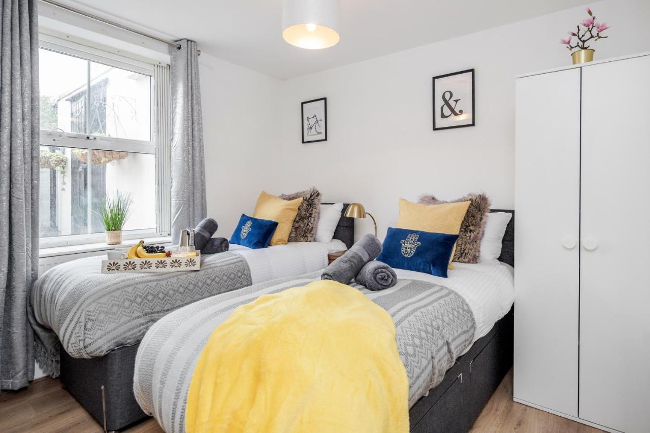Stunning 2-Bed Apt - Free Parking - Camden - Central - Zoo - Shop - Events London Bagian luar foto