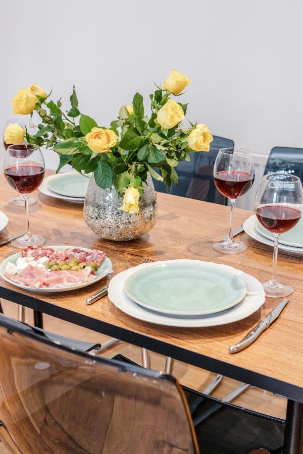 Stunning 2-Bed Apt - Free Parking - Camden - Central - Zoo - Shop - Events London Bagian luar foto